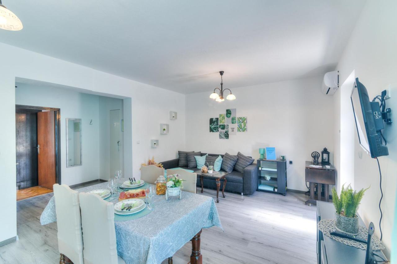 Apartman More Lägenhet Senj  Exteriör bild